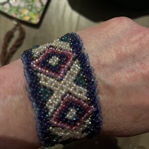Native American bracelet glass sea beads boho whimsical beach vintage Y2K retro